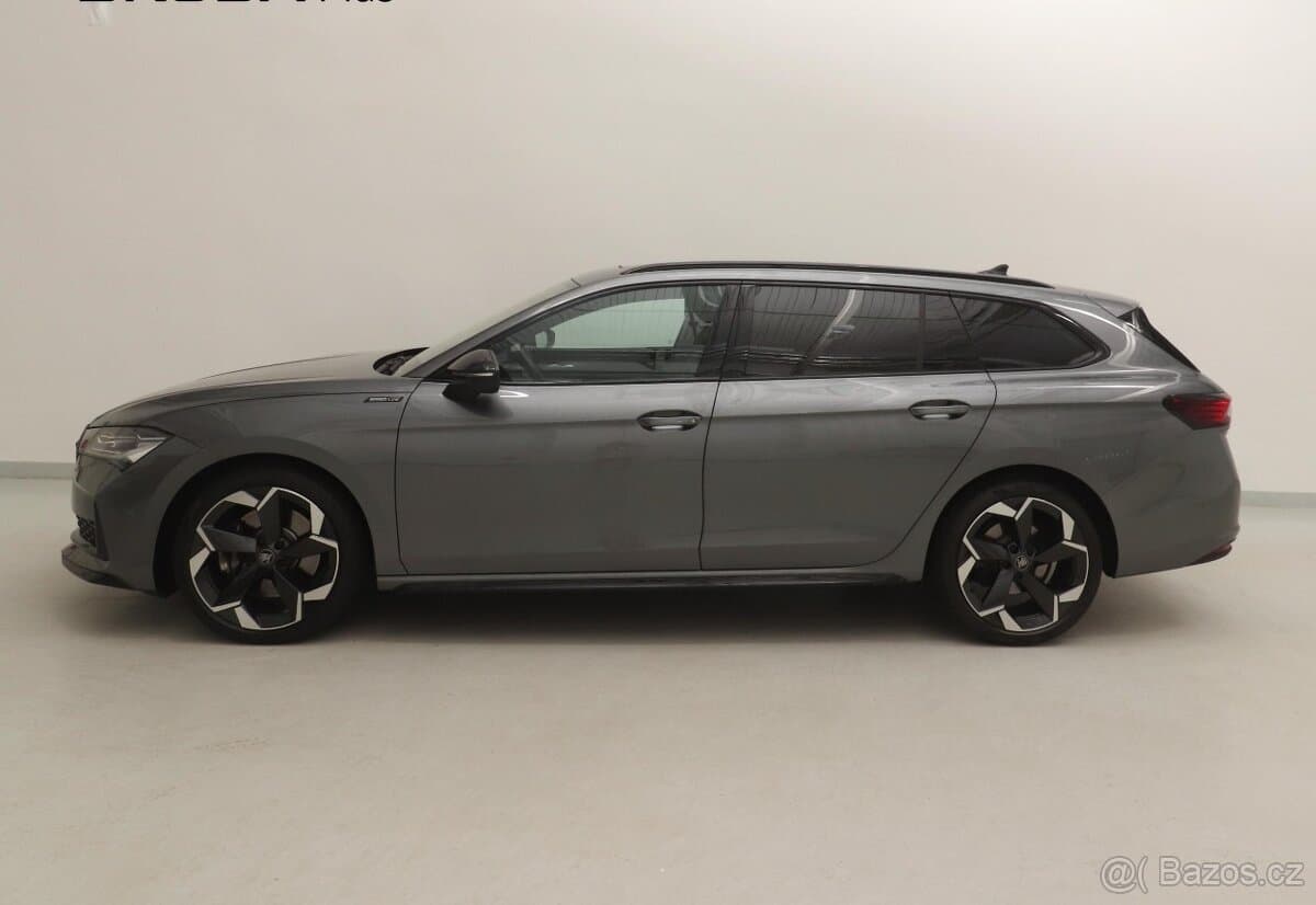 2025 Škoda SUPERB - 3