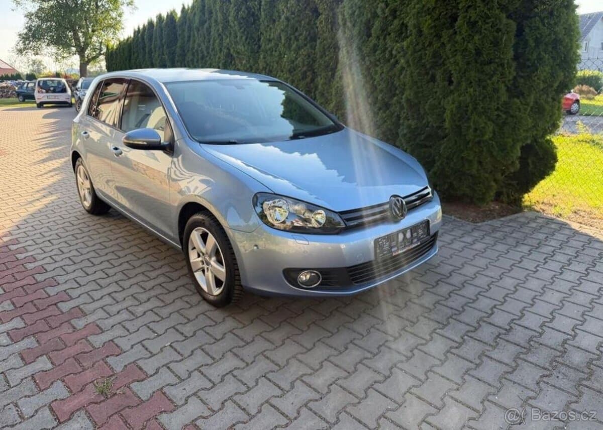2010 Volkswagen GOLF - 3