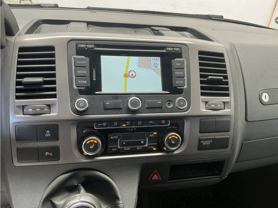 2014 Volkswagen MULTIVAN - 3