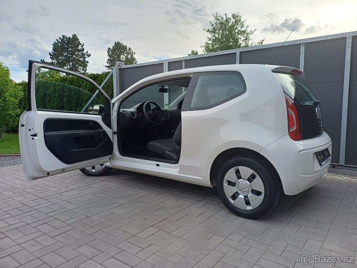 2012 Volkswagen UP! - 3
