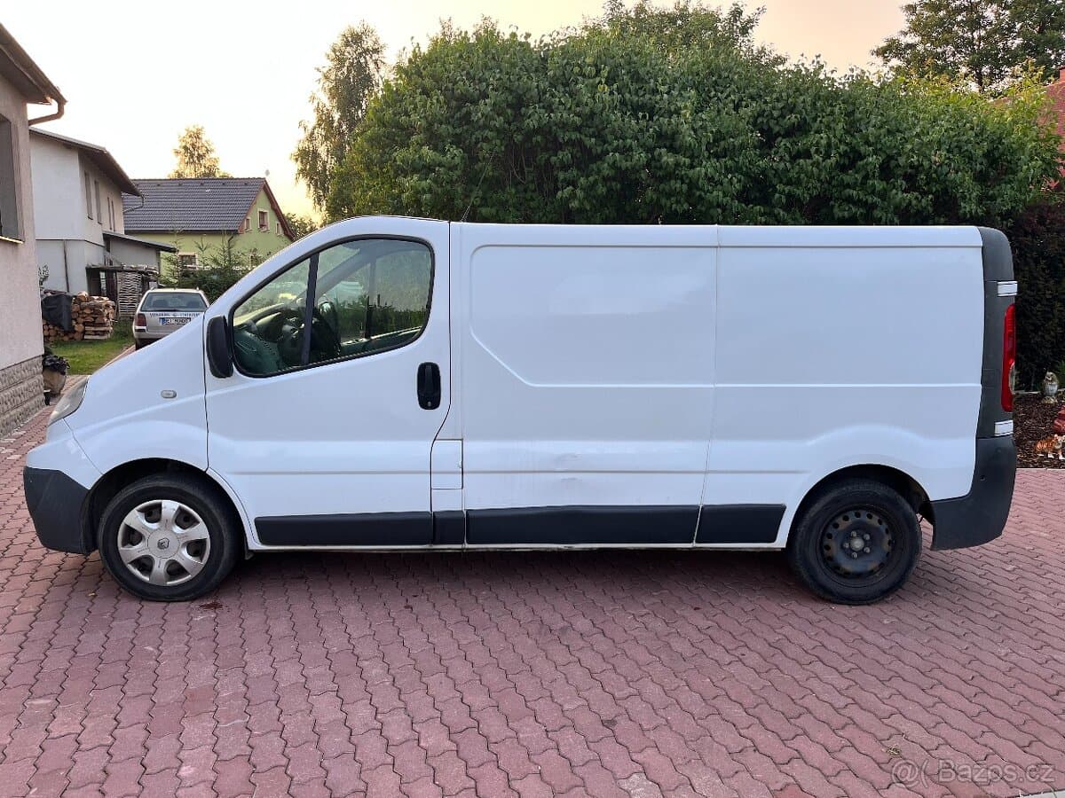 2013 Renault TRAFIC - 3