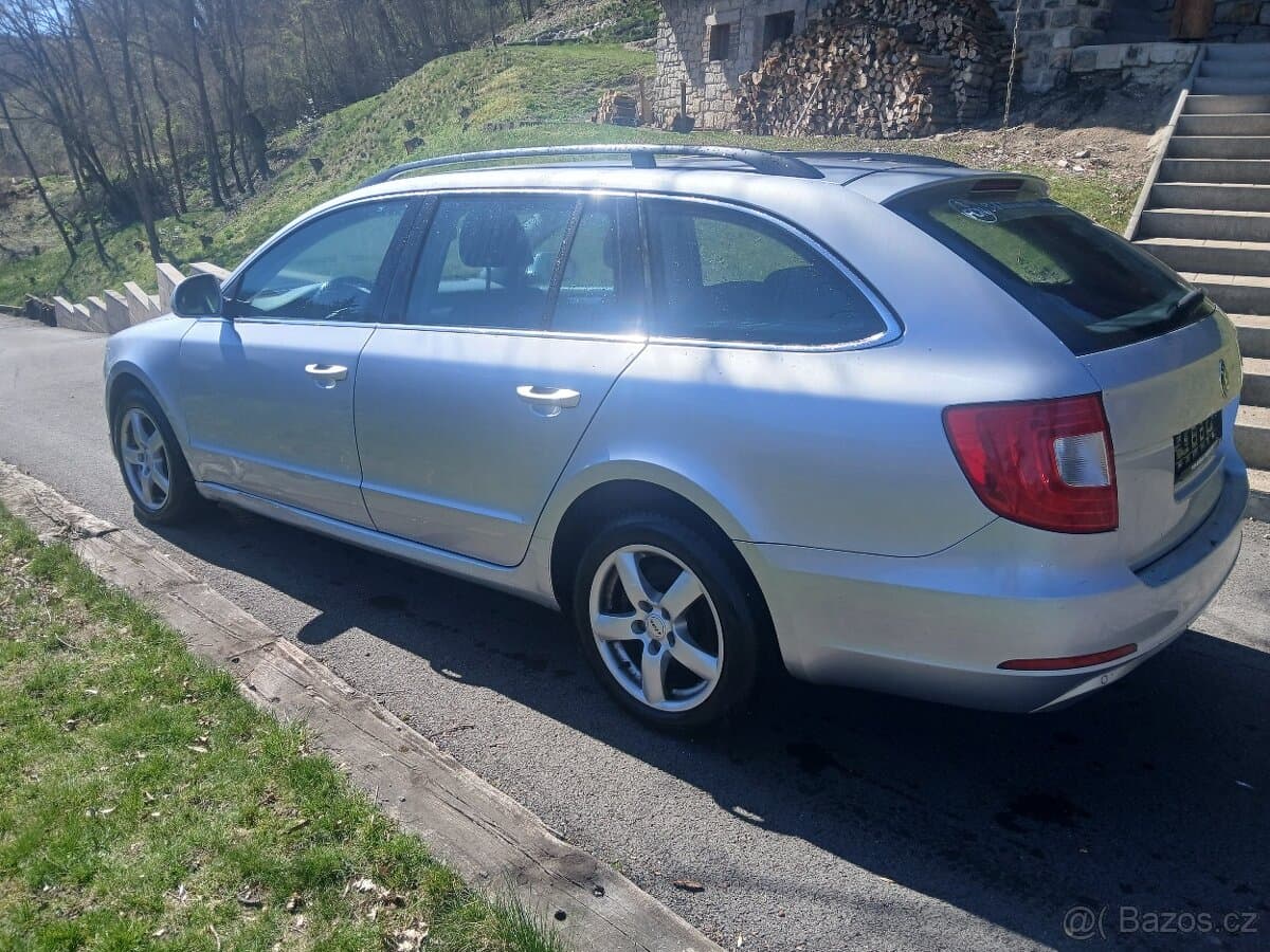 2012 Škoda SUPERB - 3