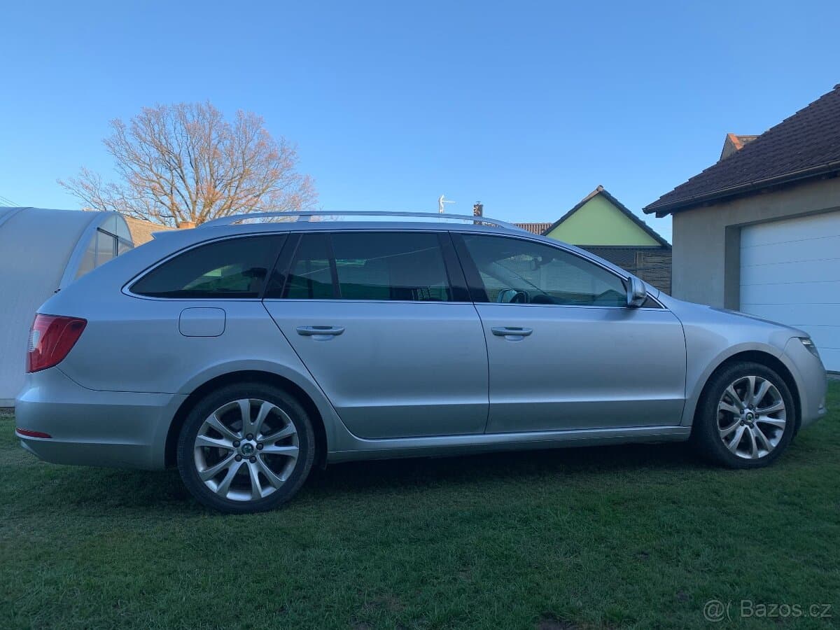 2010 Škoda SUPERB - 3