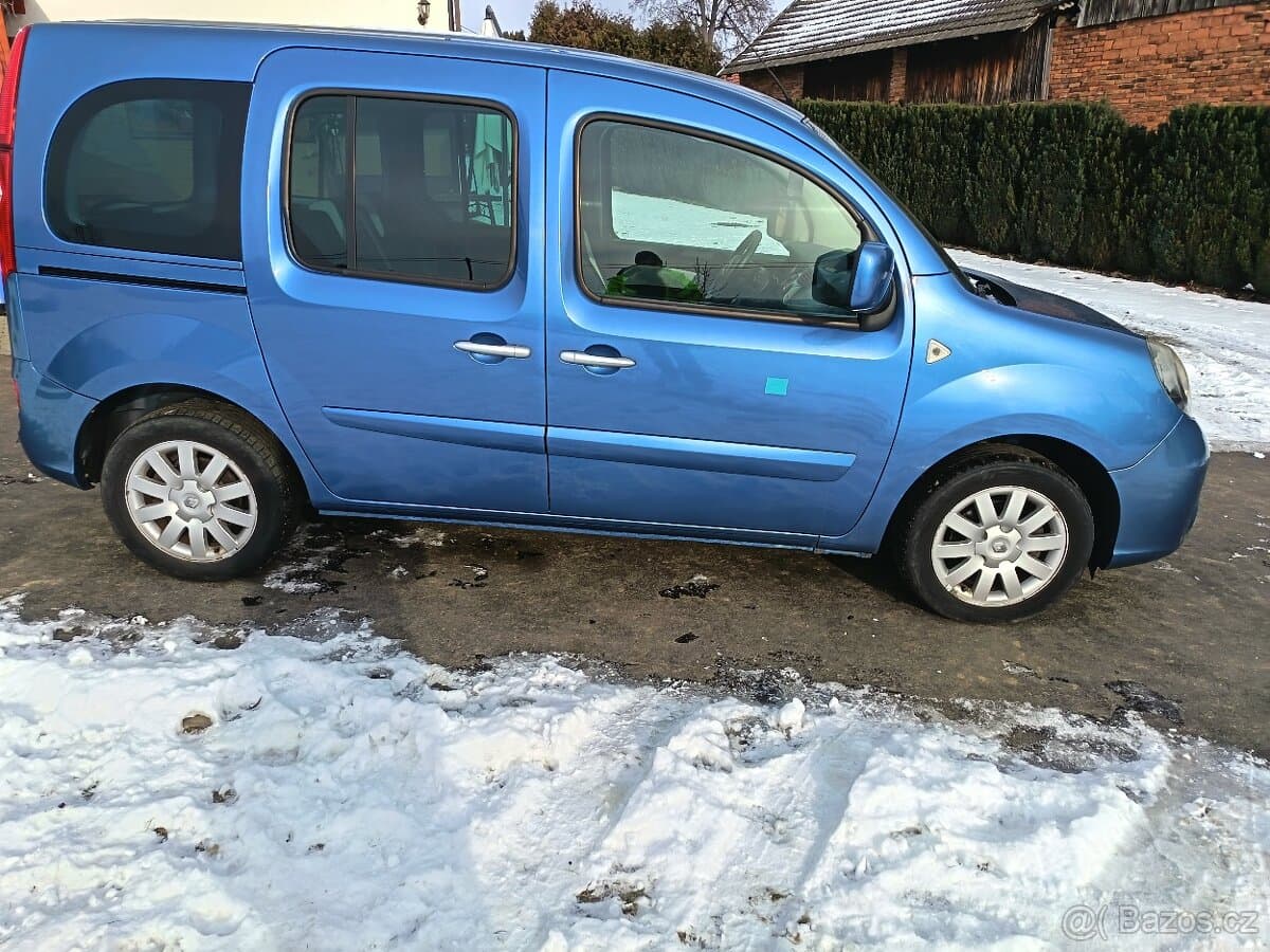 2011 Renault KANGOO - 3