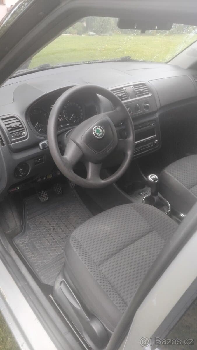 2010 Škoda FABIA - 3