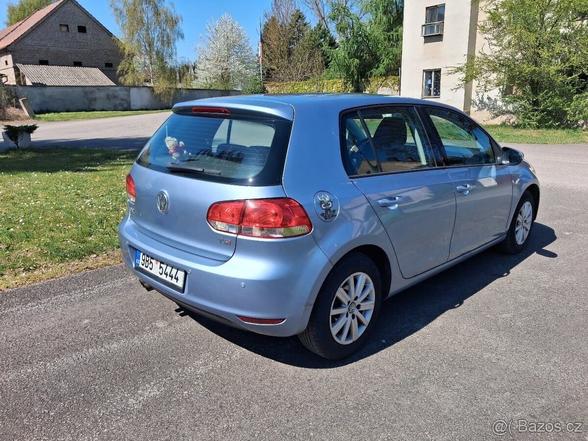 2011 Volkswagen GOLF - 3