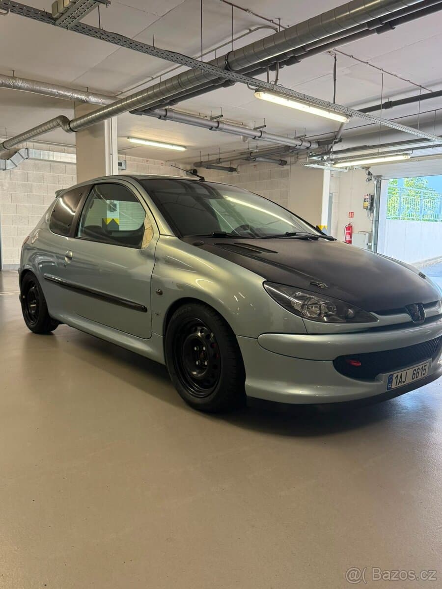2000 Peugeot 206 - 3