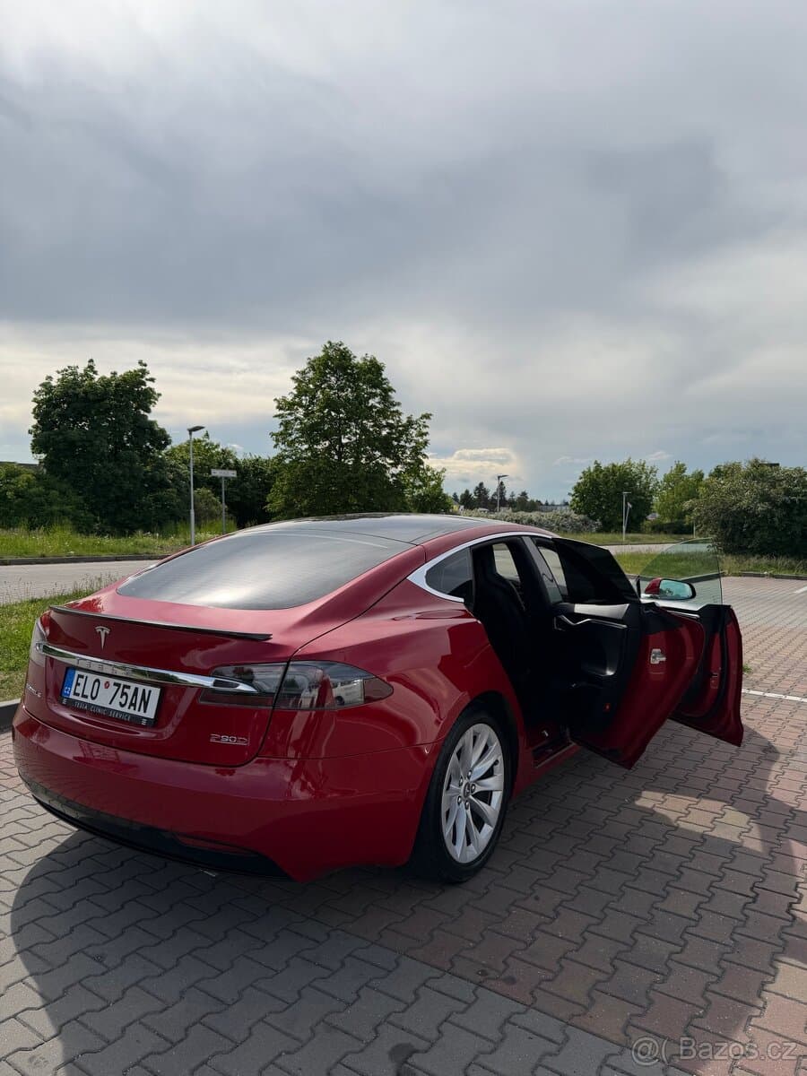 2016 Tesla MODEL S - 3