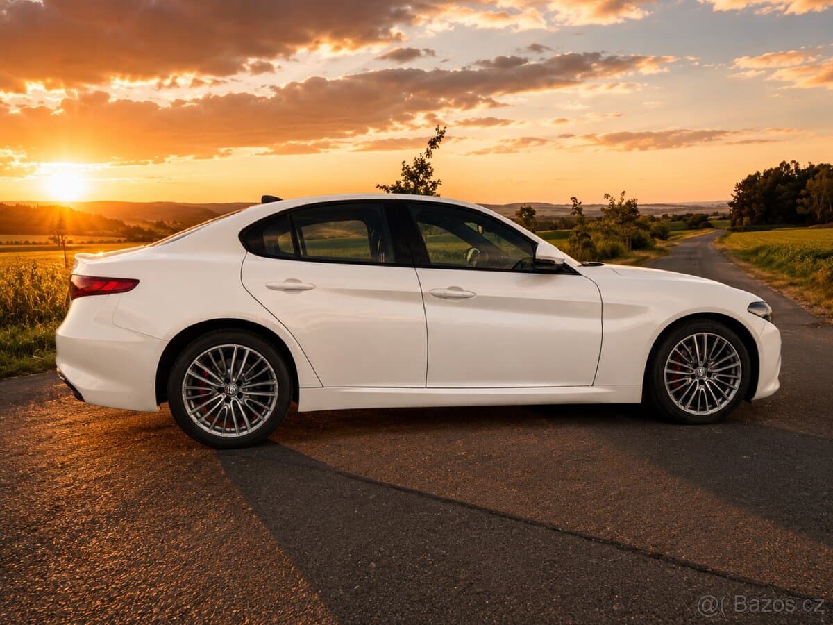 2018 Alfa Romeo GIULIA - 3