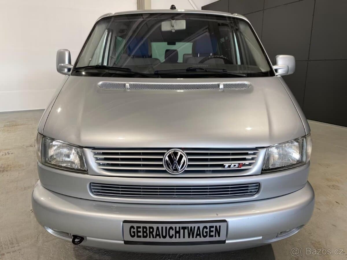 2002 Volkswagen MULTIVAN - 3
