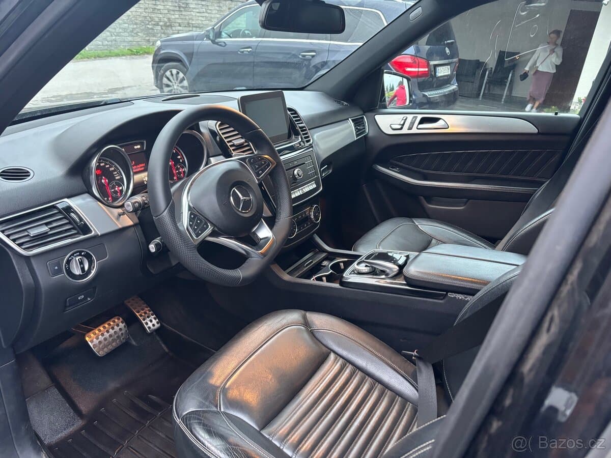 2016 Mercedes-Benz GLE - 3