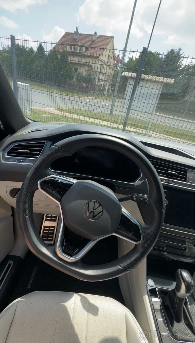 2023 Volkswagen TIGUAN - 3