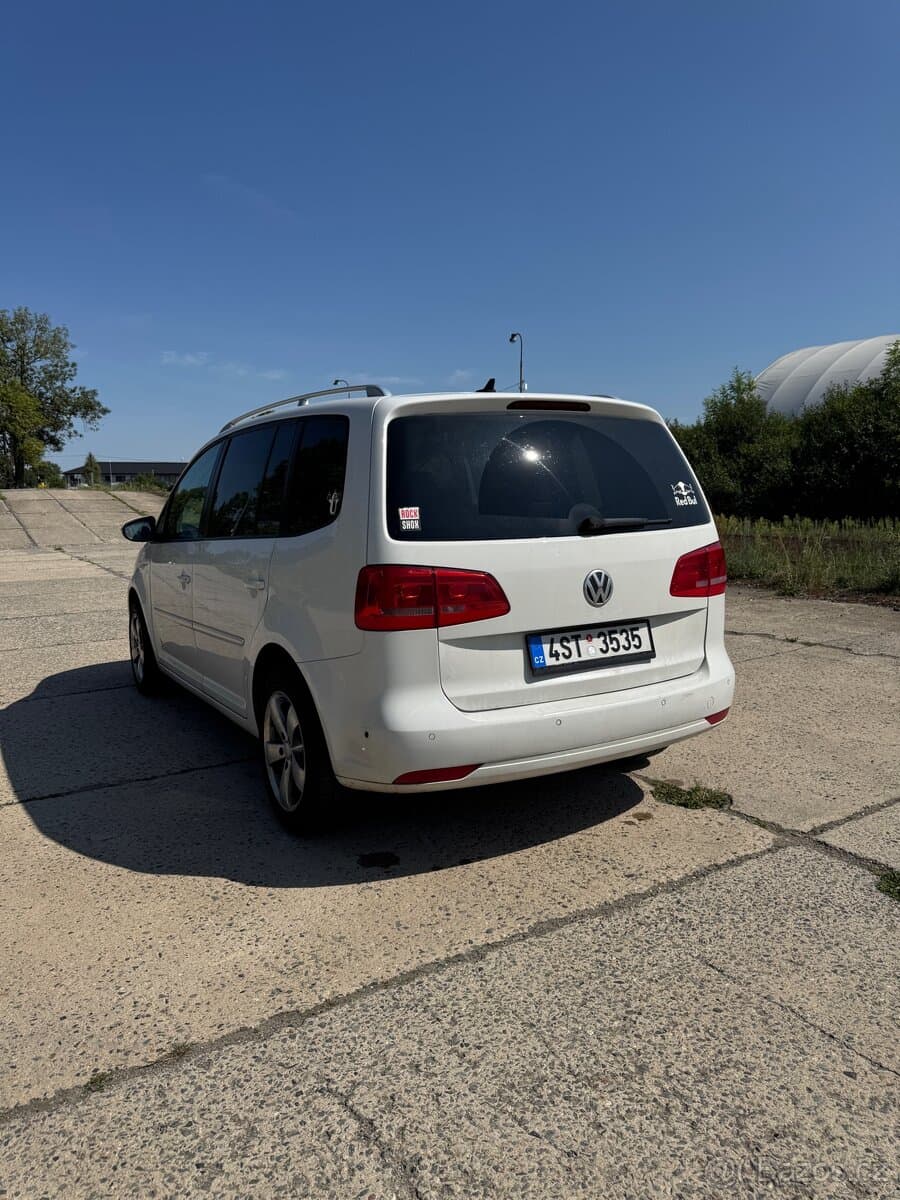2011 Volkswagen TOURAN - 3