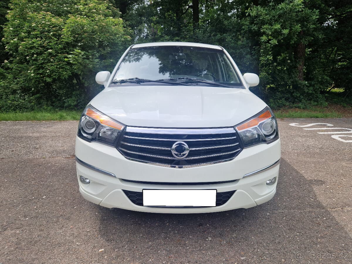 2017 SsangYong RODIUS - 3