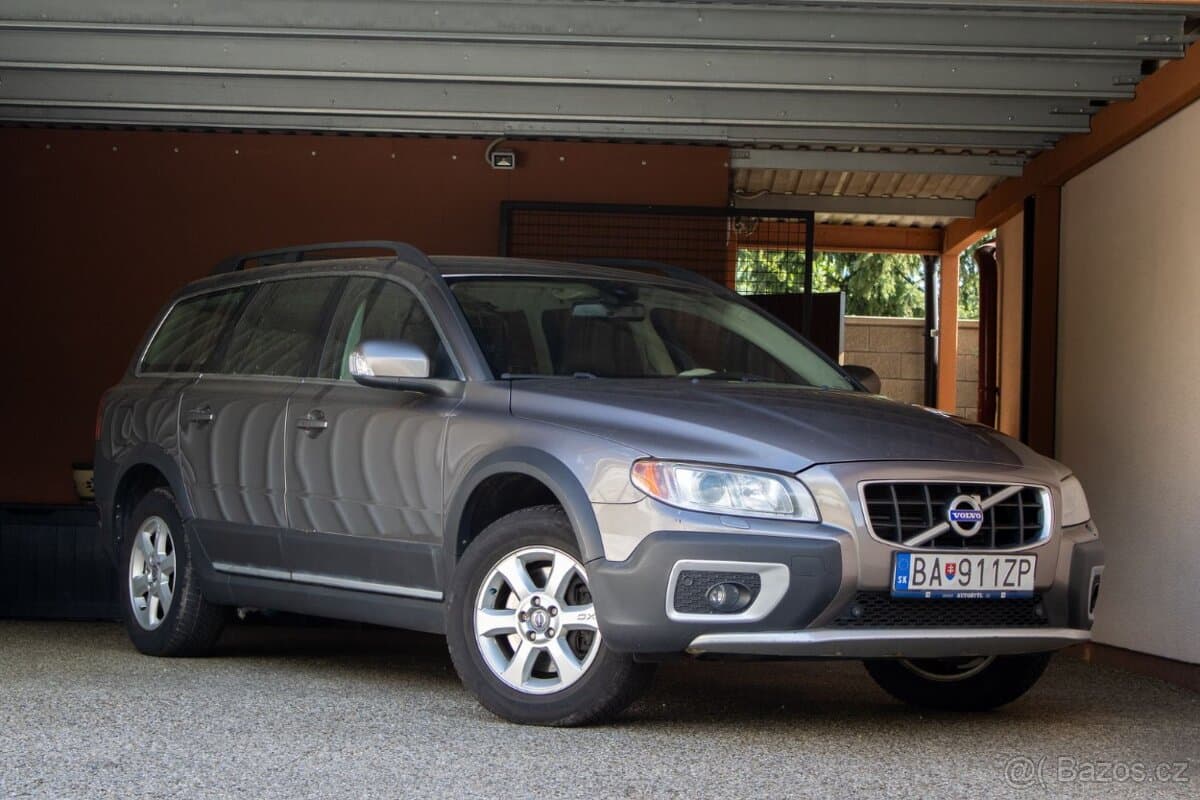 2010 Volvo XC70 - 3