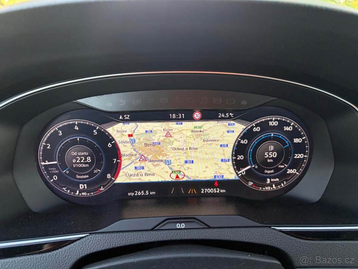 2019 Volkswagen PASSAT - 3