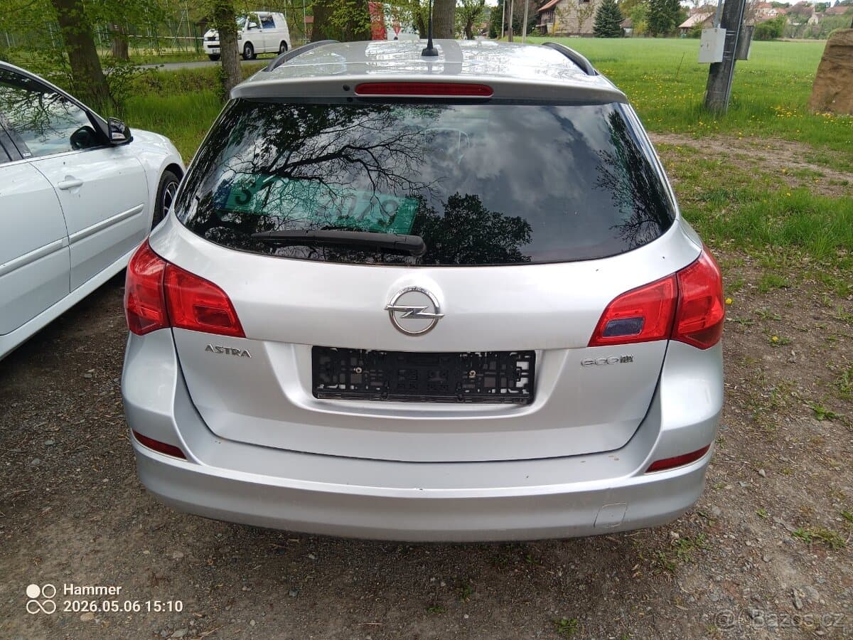 2011 Opel ASTRA - 3