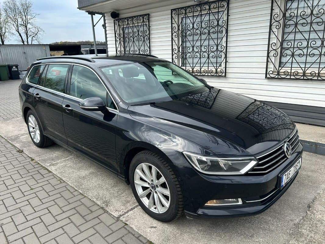2015 Volkswagen PASSAT - 3