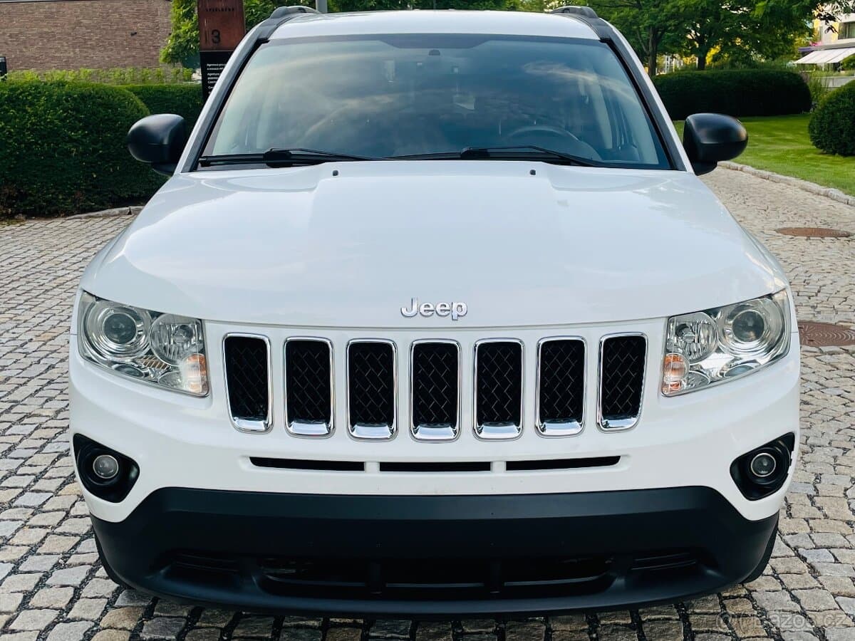 2012 Jeep COMPASS - 3