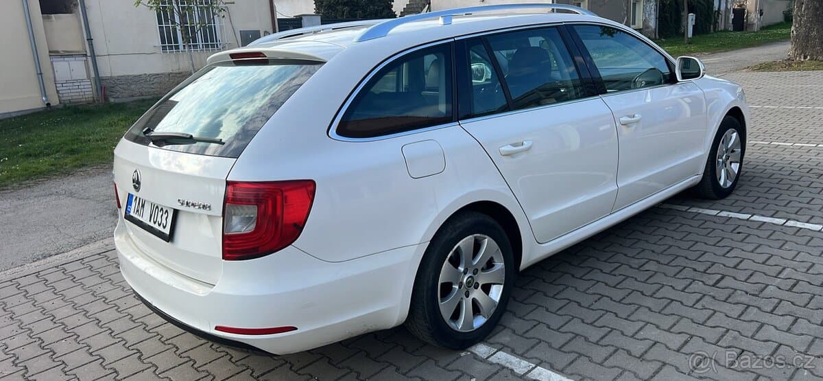 2013 Škoda SUPERB - 3