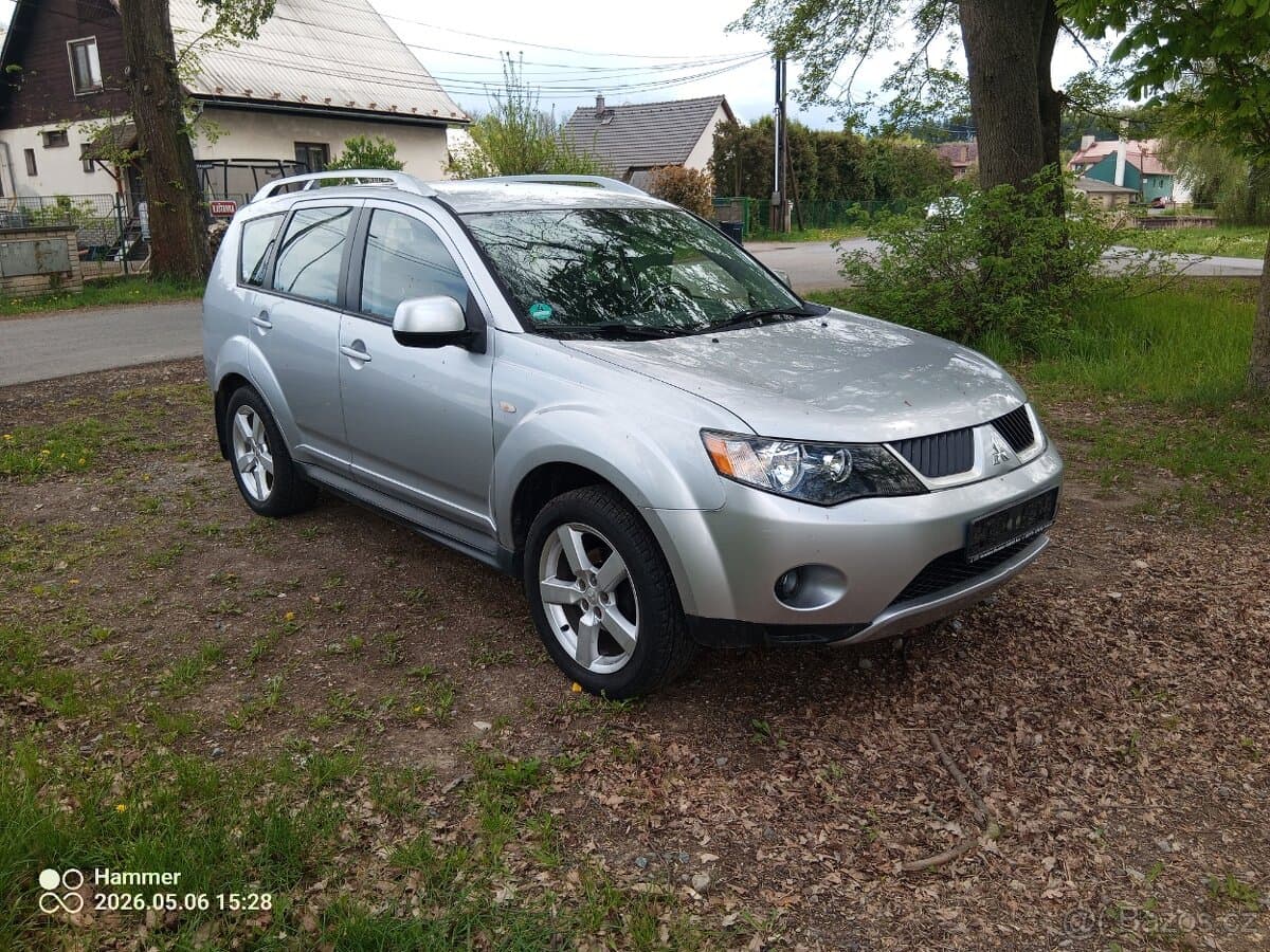 2010 Mitsubishi OUTLANDER - 3