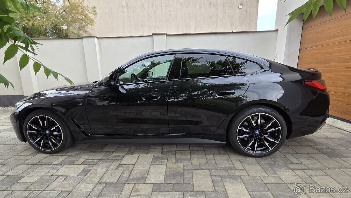 2022 BMW M5 - 3