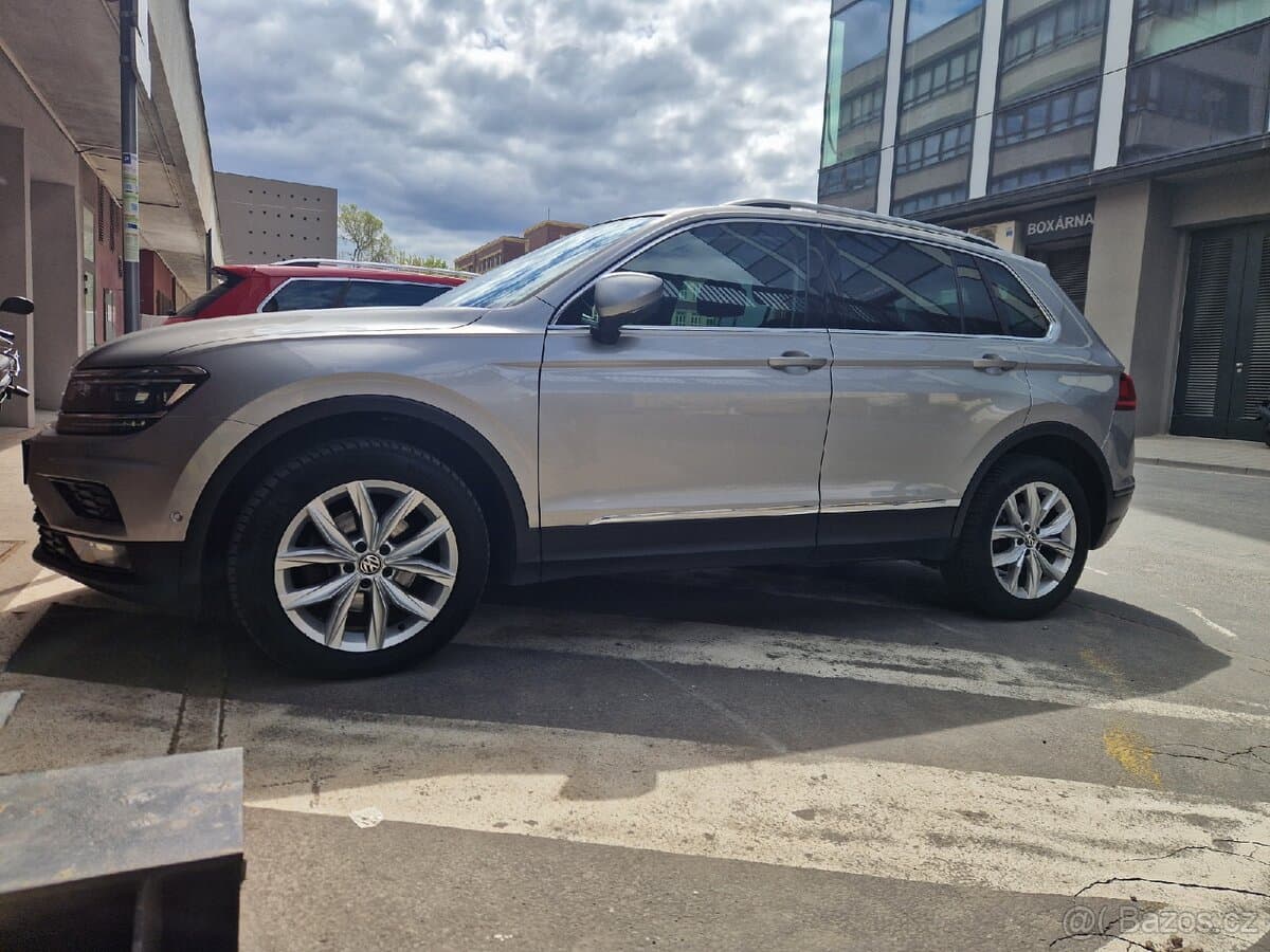 2019 Volkswagen TIGUAN - 3