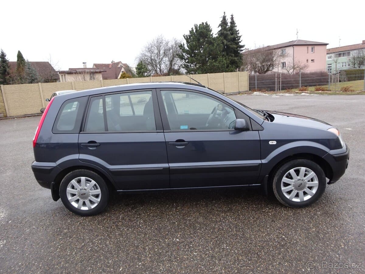 2009 Ford FUSION - 3