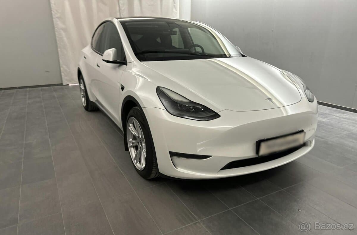 2023 Tesla MODEL Y - 3
