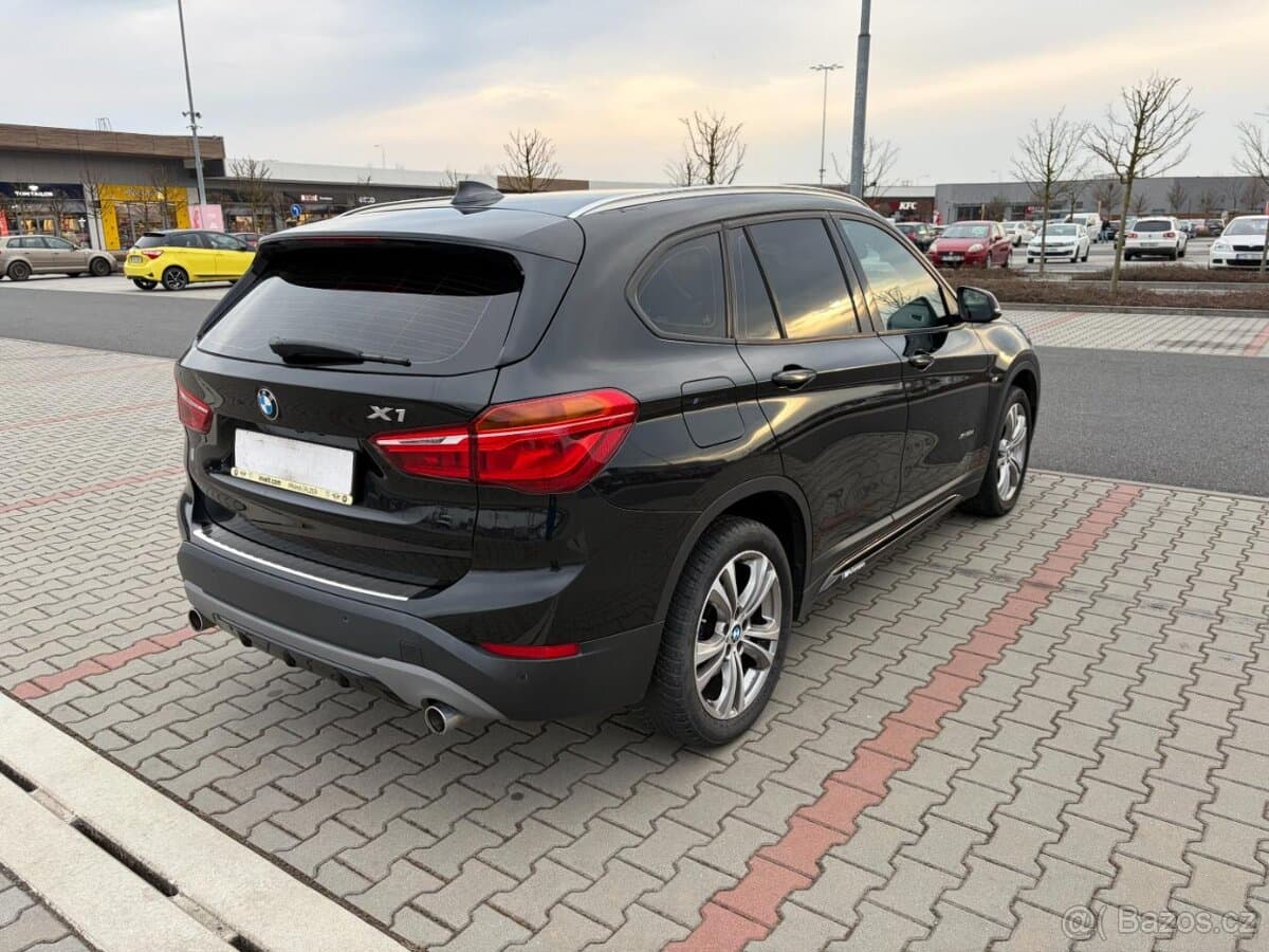 2015 BMW X1 - 3