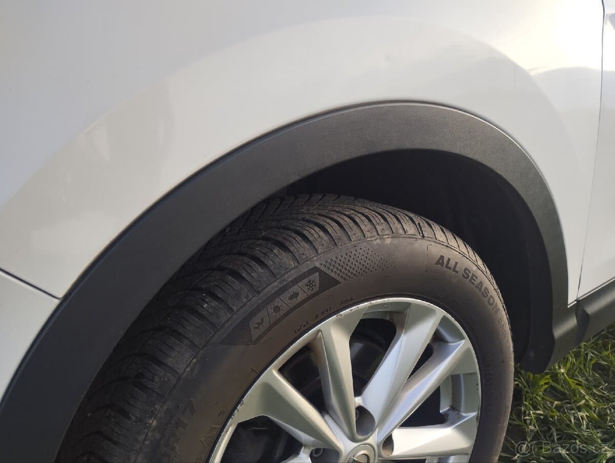 2015 Nissan QASHQAI - 3
