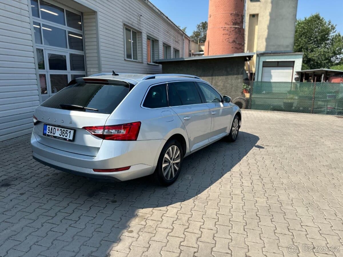 2022 Škoda SUPERB - 3