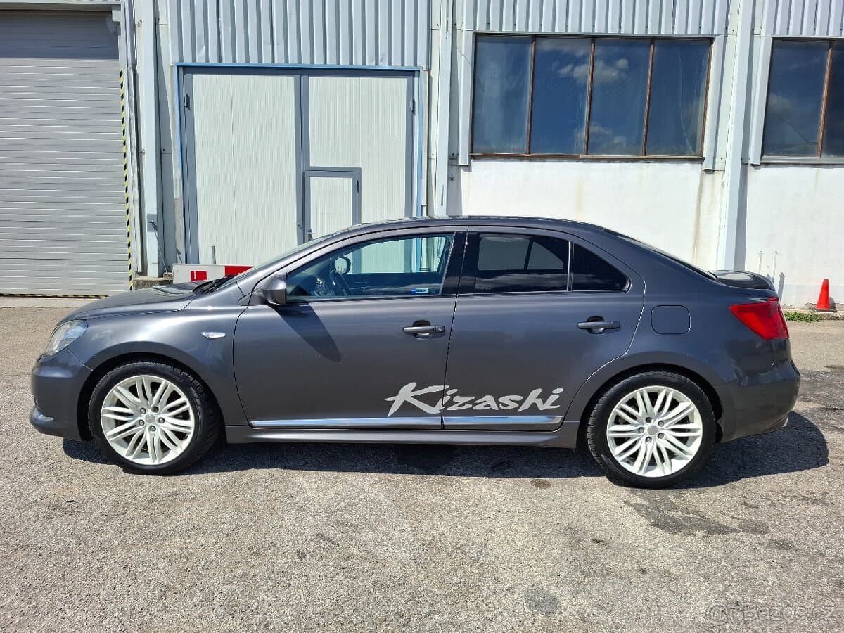 2012 Suzuki KIZASHI - 3