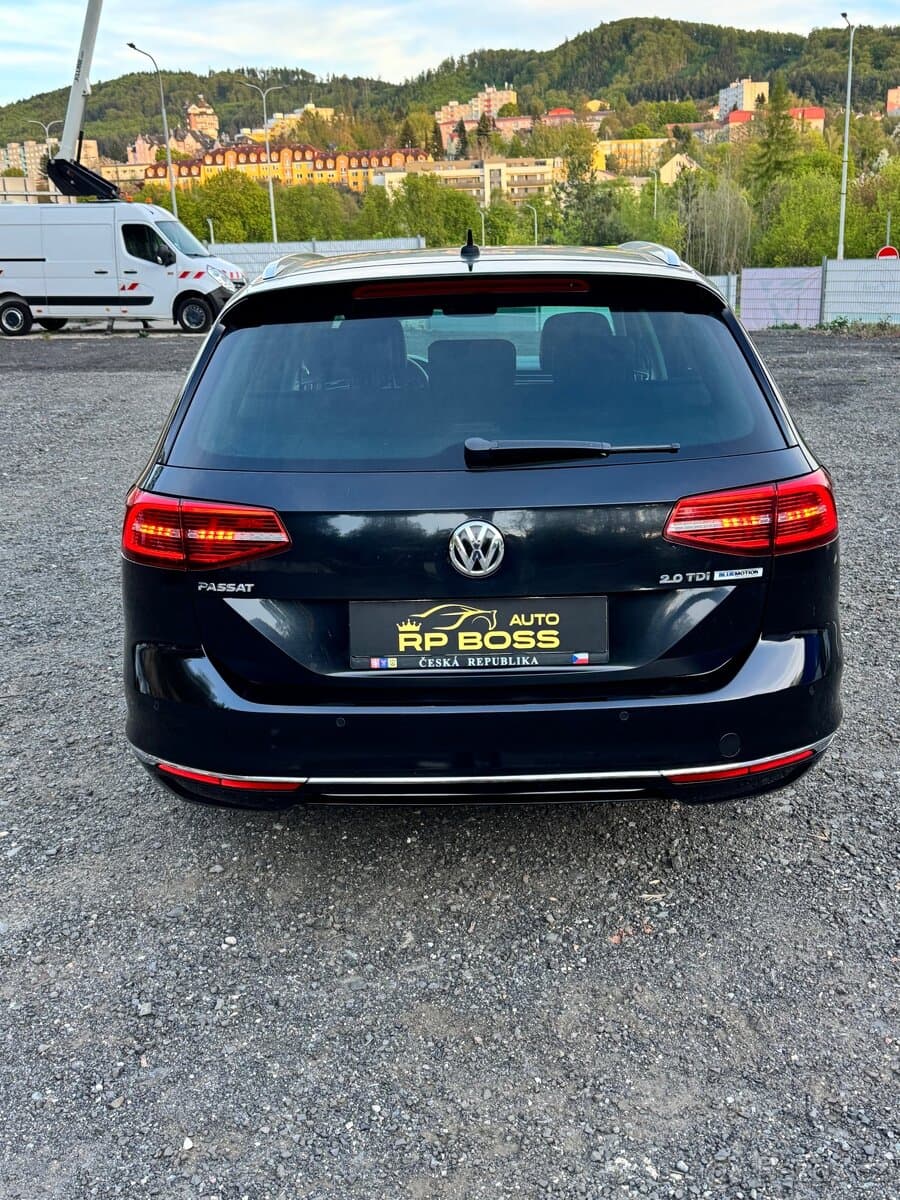 2016 Volkswagen PASSAT - 3