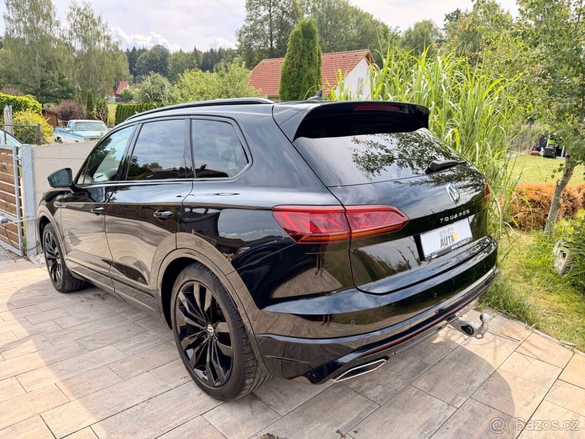 2022 Volkswagen TOUAREG - 3