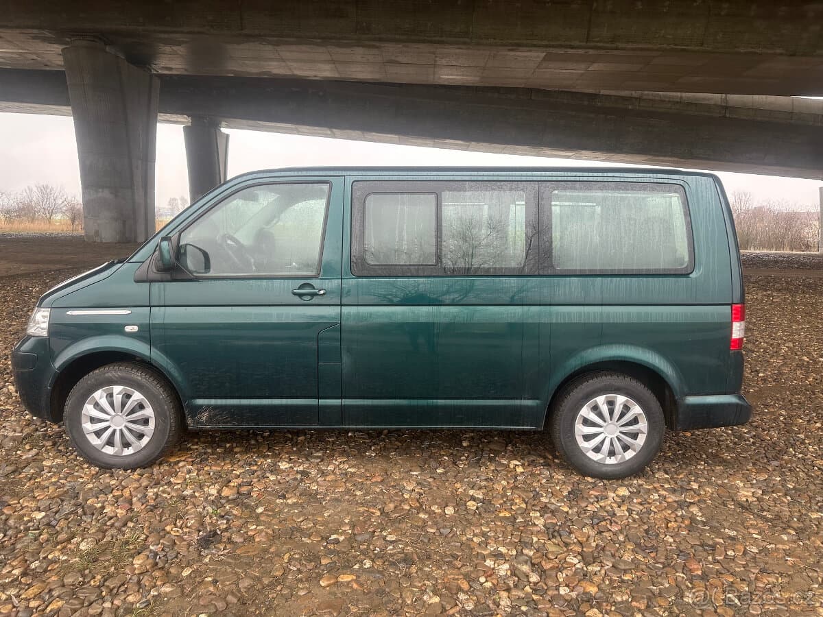 2004 Volkswagen MULTIVAN - 3