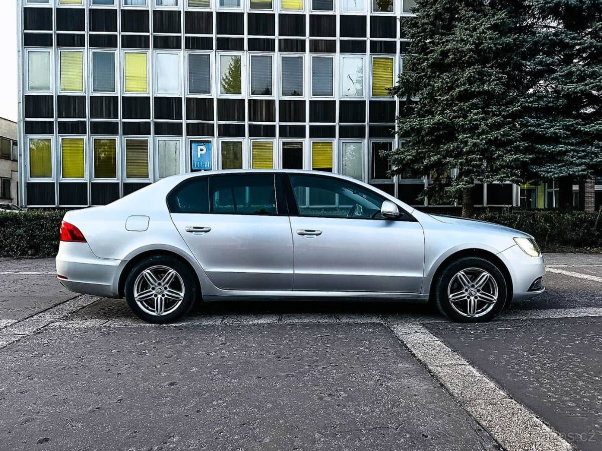 2013 Škoda SUPERB - 3