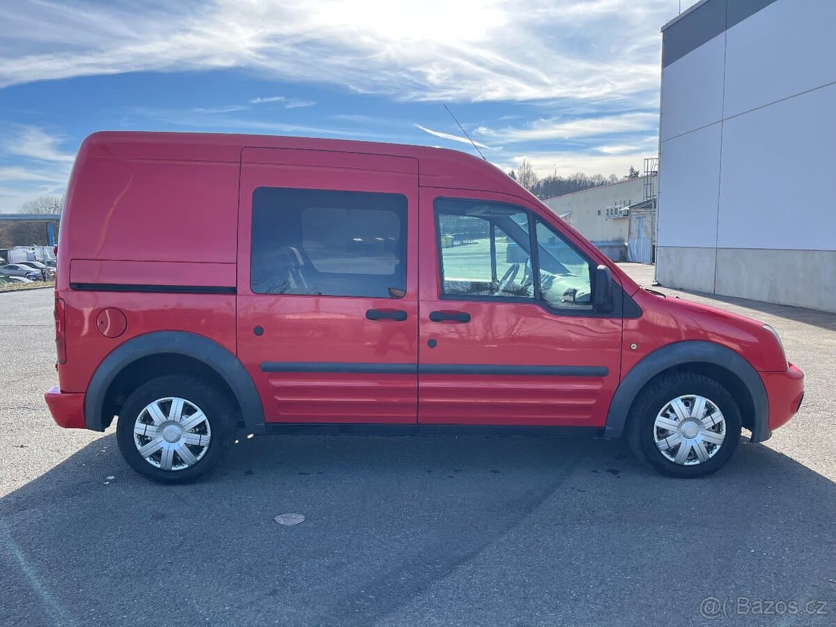 2013 Ford TOURNEO - 3