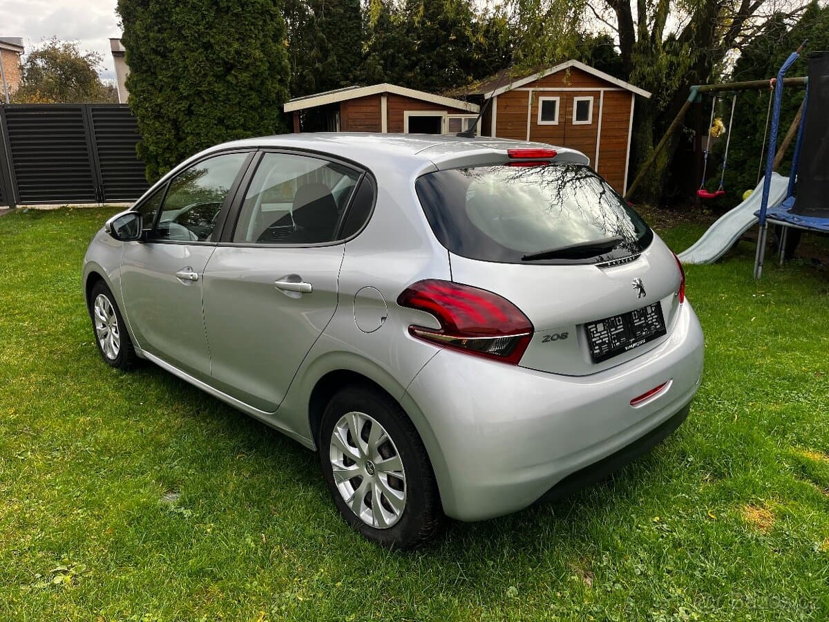 2016 Peugeot 208 - 3
