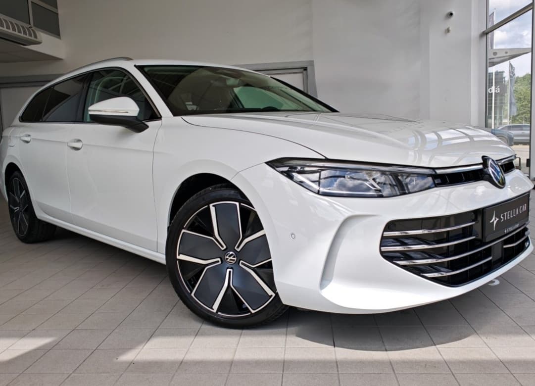2025 Volkswagen PASSAT - 3
