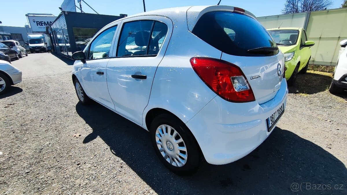2013 Opel CORSA - 3