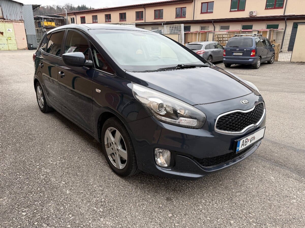 2013 Kia CARENS - 3