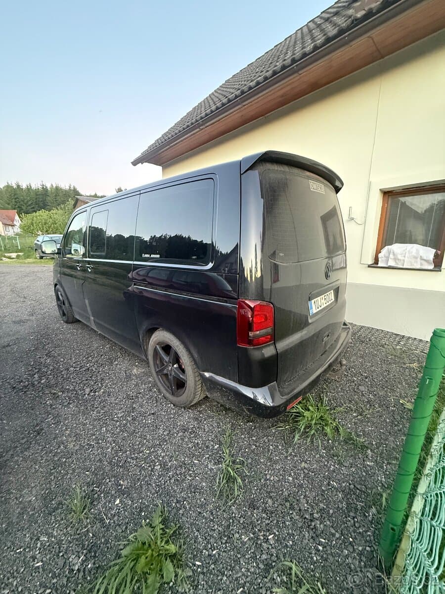 2005 Volkswagen MULTIVAN - 3