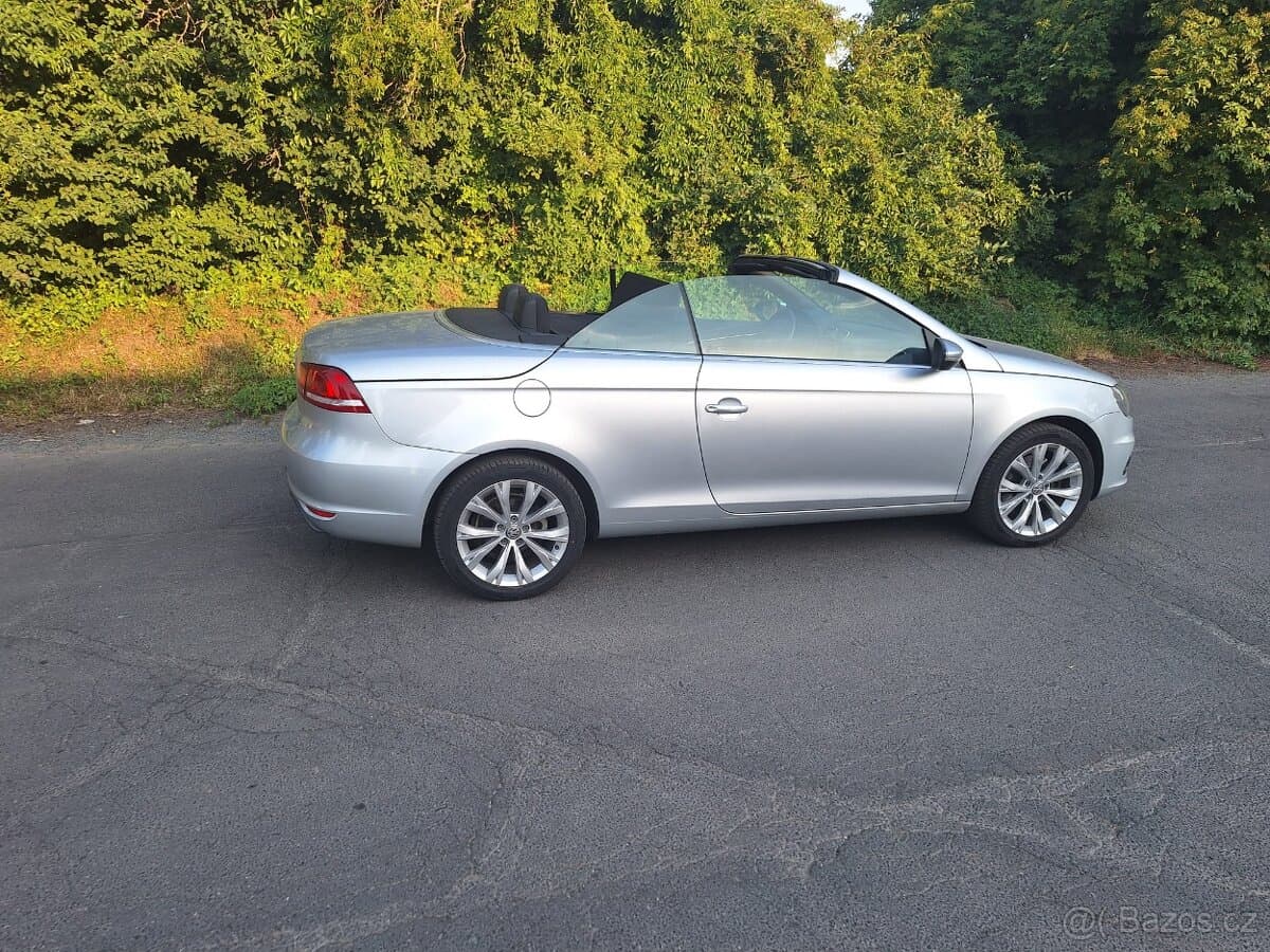 2014 Volkswagen EOS - 3