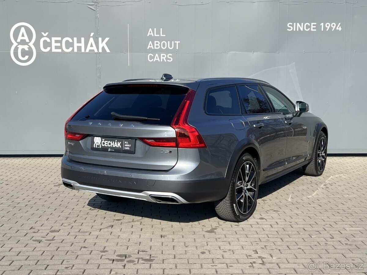 2019 Volvo V90 - 3