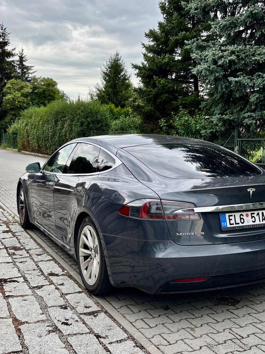 2016 Tesla MODEL S - 3