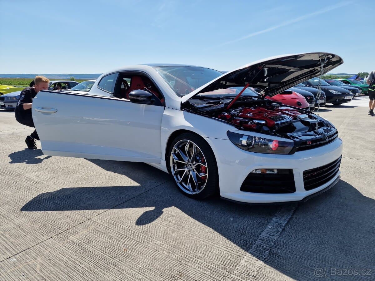 Volkswagen SCIROCCO - 3