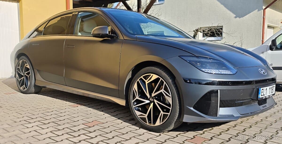 2023 Hyundai IONIQ 6 - 3