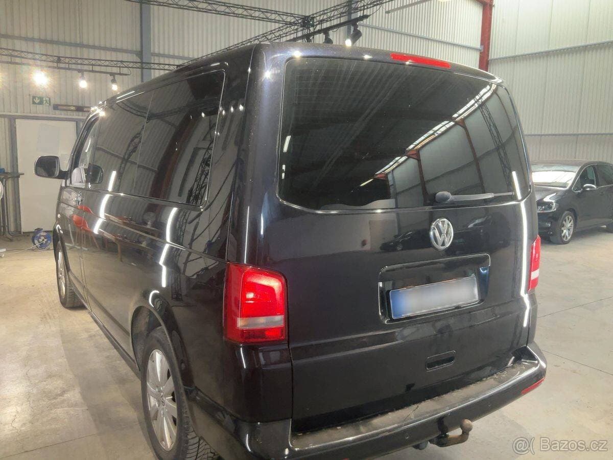 2013 Volkswagen MULTIVAN - 3