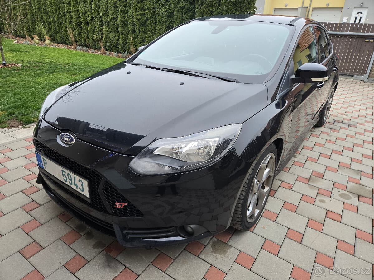 2013 Ford FOCUS - 3
